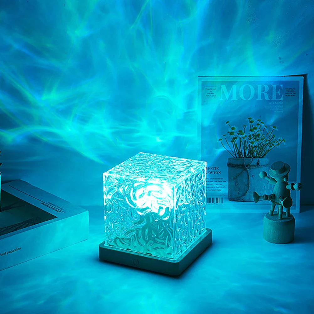 Luminova Cube